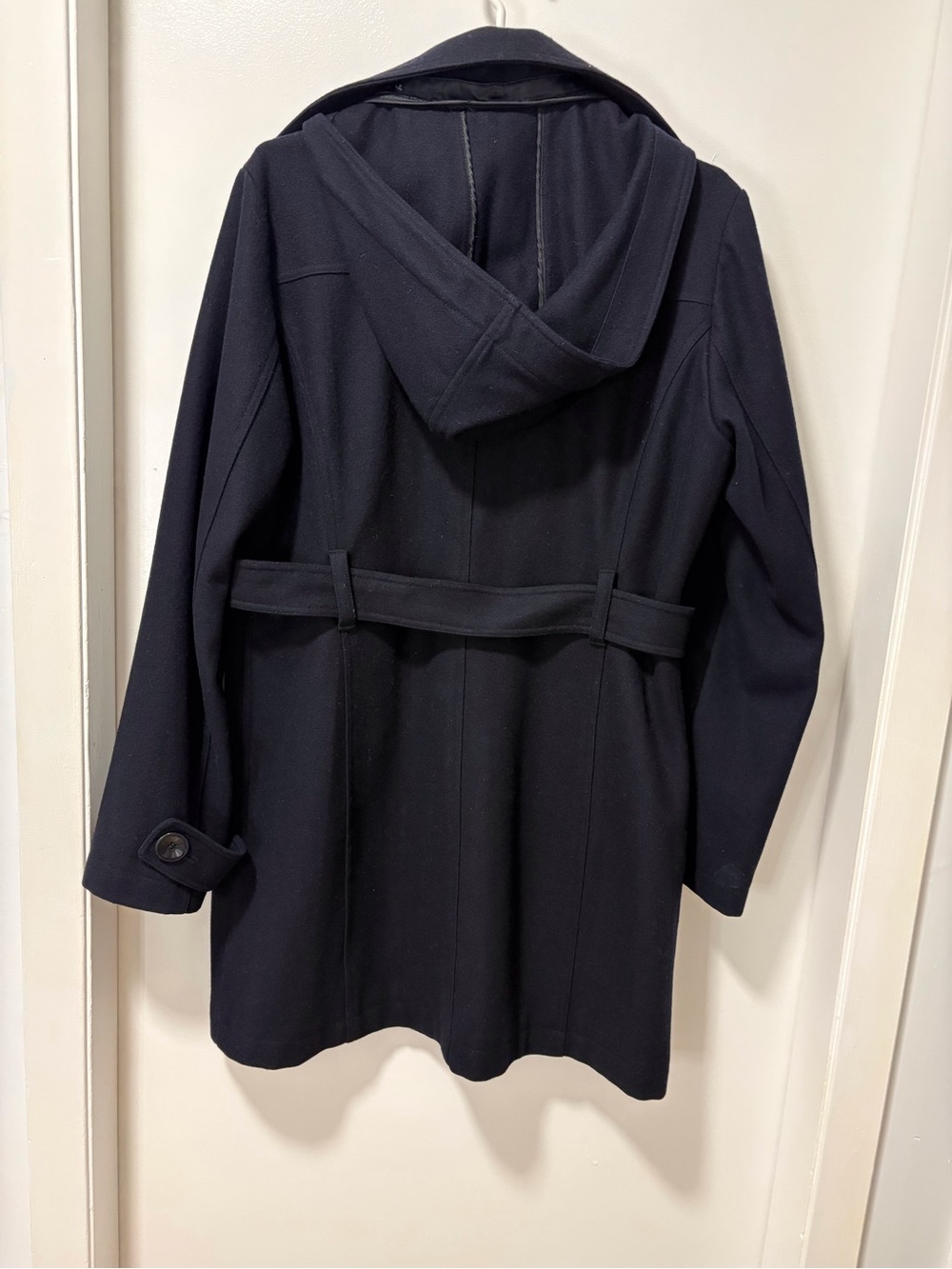 Jacob Black Single-Breasted Wool Blend Coat - Picture 3 of 7